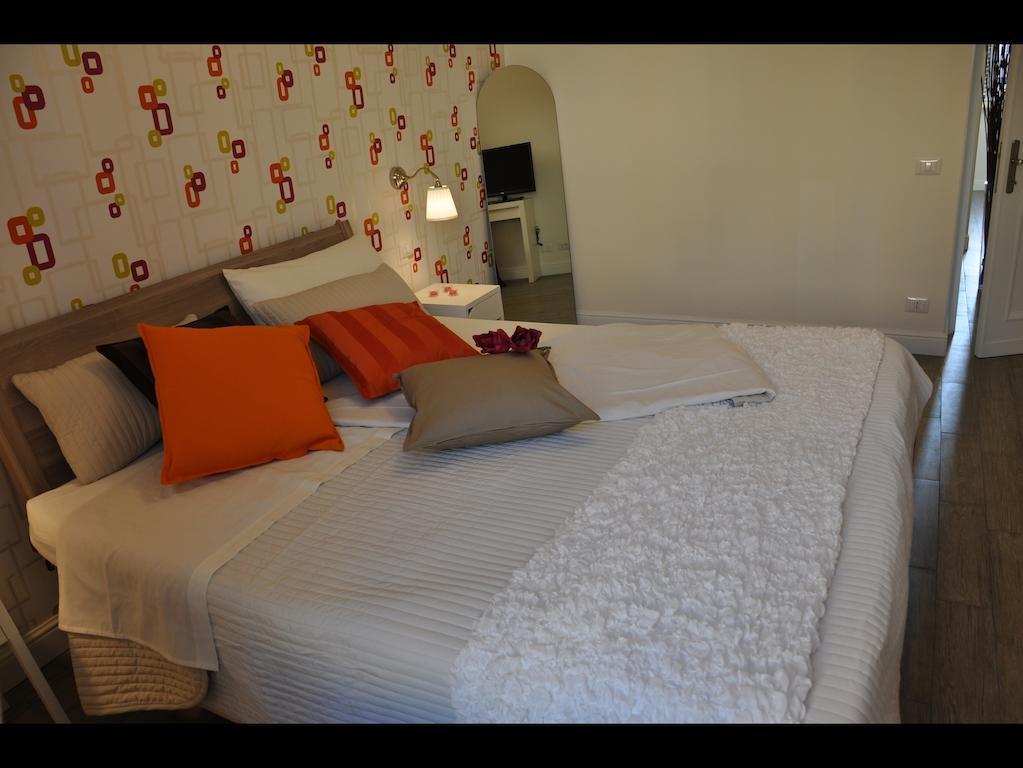 Just Colosseum Suite Rom Rum bild